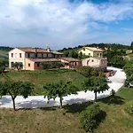 In Marche With Pool & Verdicchio Wines Apartman *